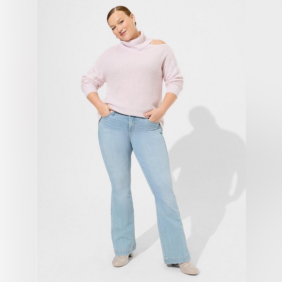 TORRID Lurex Cable Pullover Cold Shoulder Turtle Neck Sweater Baby Pink NWT 3X - Picture 4 of 4